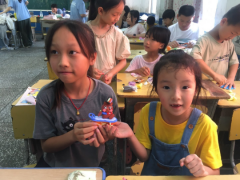 <b>勾当聚焦“垃圾食物的风险</b>